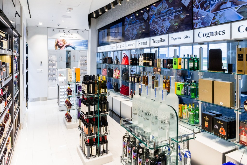 Duty Free Americas - IAD Airport, Gate D3 | Washington Dulles International Airport 1 Saarinen Circle Terminal D, Gate D3, Dulles, VA 20166, USA | Phone: (703) 572-4495