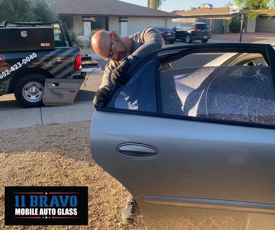 11 Bravo Mobile Auto Glass | 16420 N 45th Ave, Glendale, AZ 85306, USA | Phone: (602) 423-0040