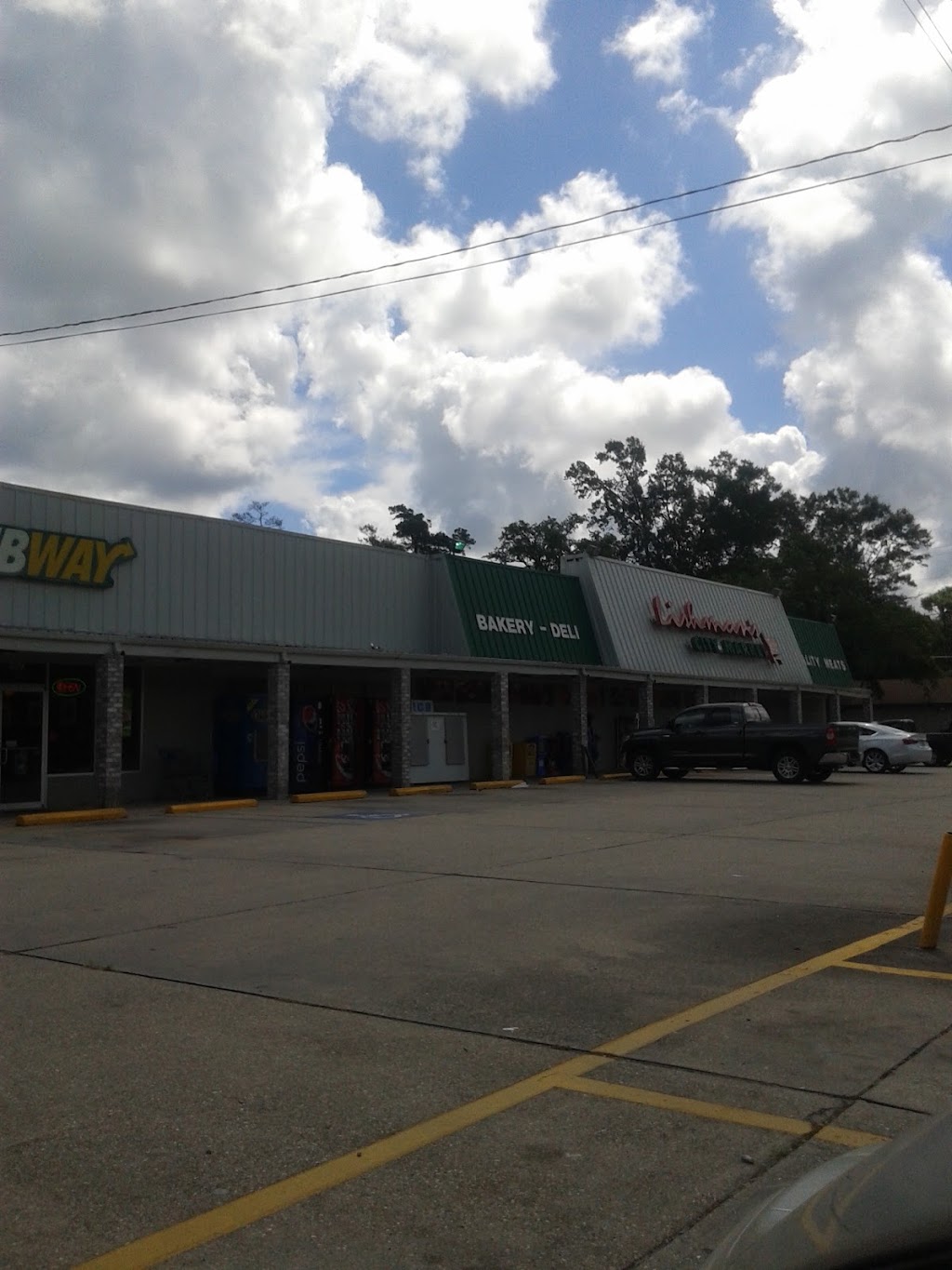 Lishmans IGA | 27417 Old US Hwy 190, Lacombe, LA 70445, USA | Phone: (985) 882-5842