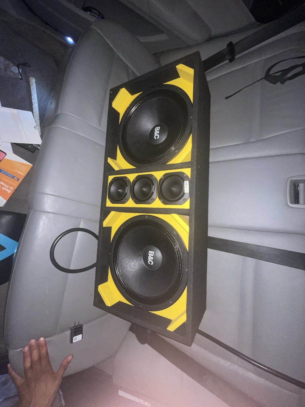 Joseph Auto Sonido | 4423 Broadway, New York, NY 10040, USA | Phone: (212) 569-4659