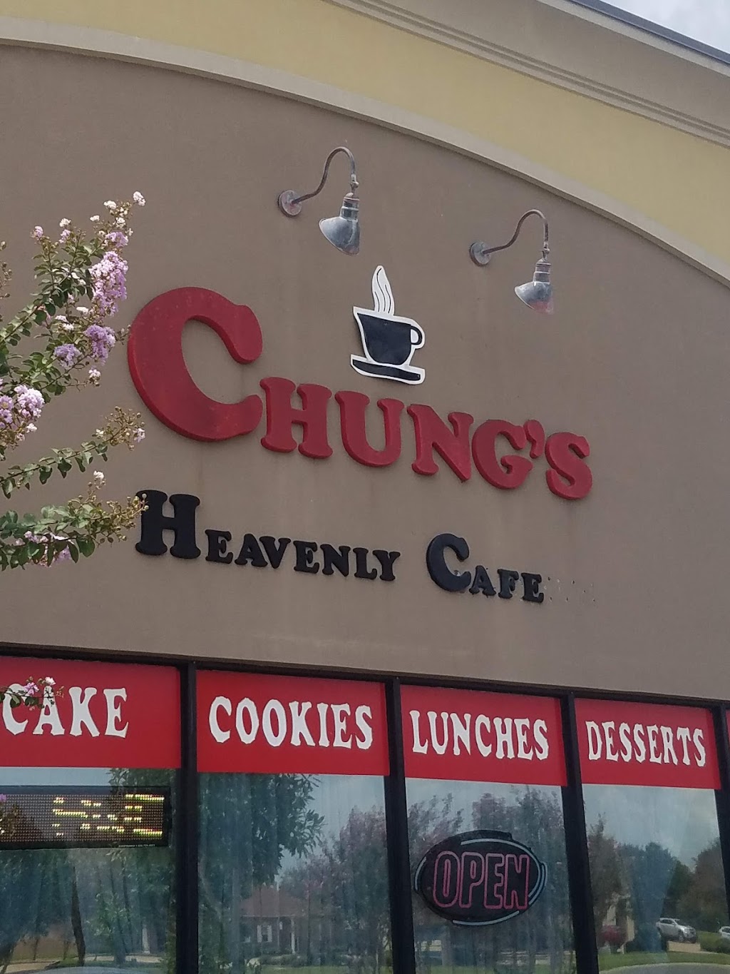 Chungs Heavenly Sweets | 607 Belle Terre Blvd, Laplace, LA 70068, USA | Phone: (985) 359-7987