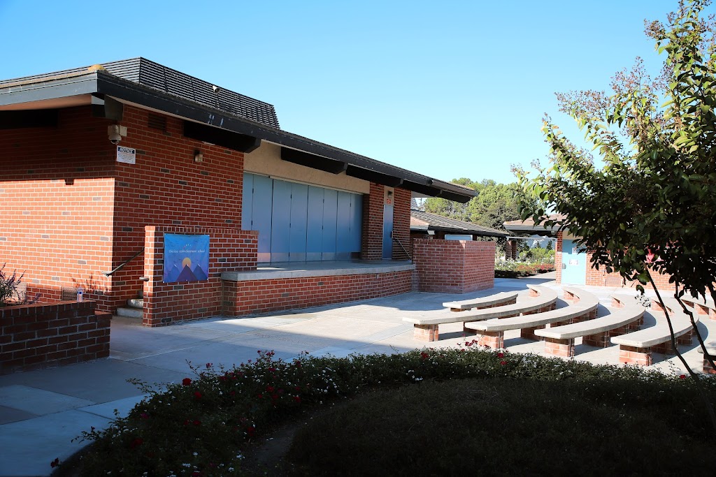 University Park Elementary School | 4572 Sandburg Way, Irvine, CA 92612, USA | Phone: (949) 936-6300