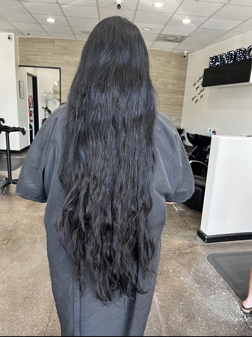 Mandi & Co. Salon | 9645 Lakewood Blvd, Downey, CA 90240, USA | Phone: (562) 912-1824