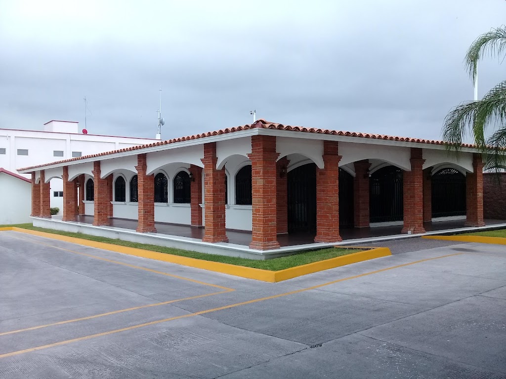 Transportes Especializados Antonio de la Torre e Hijos | Carretera Nacional 17, Las Américas, Guerrero III, 88294 Nuevo Laredo, Tamps., Mexico | Phone: 867 718 3046