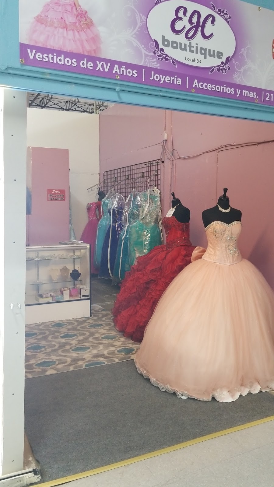 EJC Boutique (Quinceñera Dresses) | 11200 Harry Hines Blvd space # 3b, Dallas, TX 75229, USA | Phone: (214) 622-7873