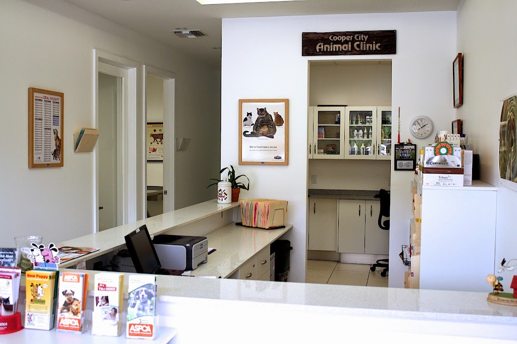 Cooper City Animal Clinic | 9516 Griffin Rd, Cooper City, FL 33328, USA | Phone: (954) 434-6166