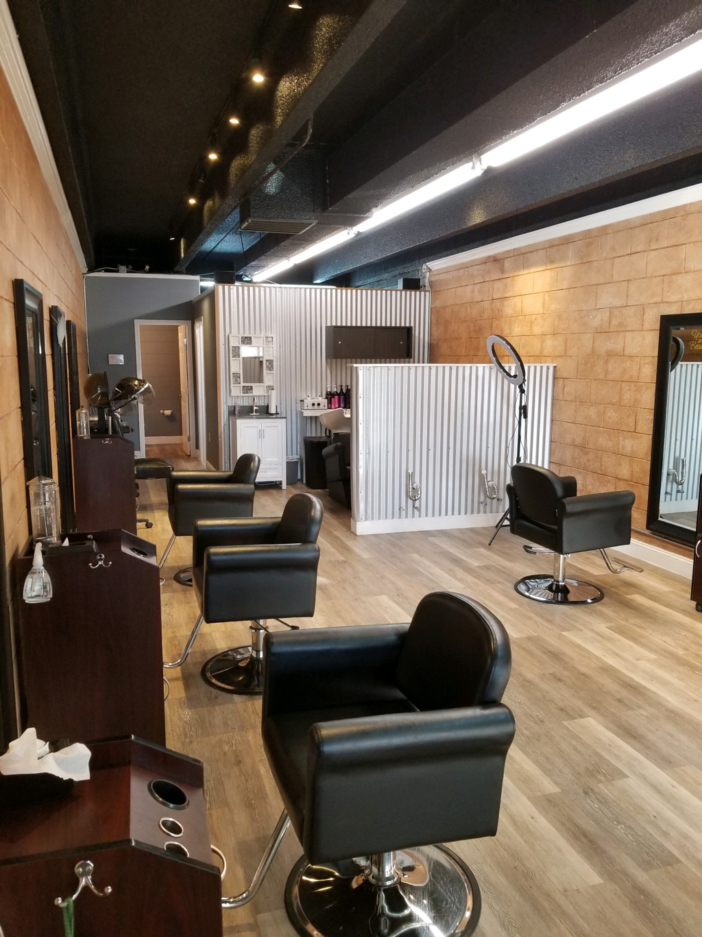 Averys Salon | 1817 Peterson Rd, Colorado Springs, CO 80915, USA | Phone: (719) 597-5877