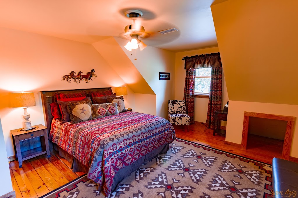 Twin Oaks Guest Ranch | 11991 Stewarts Ferry Pike, Lebanon, TN 37090, USA | Phone: (800) 470-4911