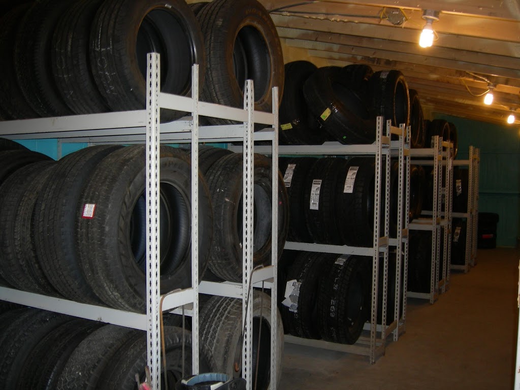 A1 Truck Warehouse of Kansas/ Kansas Tire Guys | 120 E Main St, Mt Hope, KS 67108, USA | Phone: (316) 371-1007