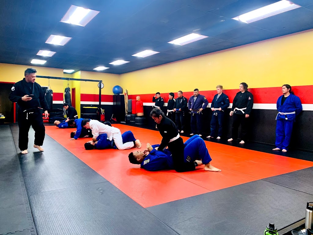 Rooted JiuJitsu | 2002 Columbus Pkwy, Benicia, CA 94510, USA | Phone: (707) 319-3868