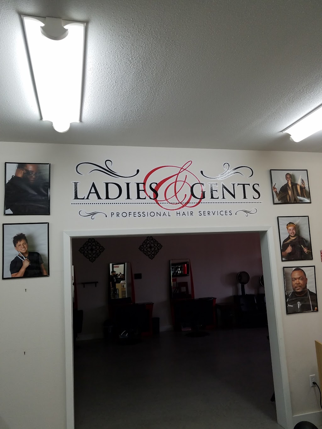 Ladies & Gents Pro Hair Services | 7212 Goforth Rd, Kyle, TX 78640, USA | Phone: (512) 268-2887