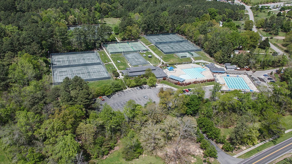 Hollow Rock Racquet & Swim Club | 5100 Erwin Rd, Durham, NC 27707, USA | Phone: (919) 489-1550