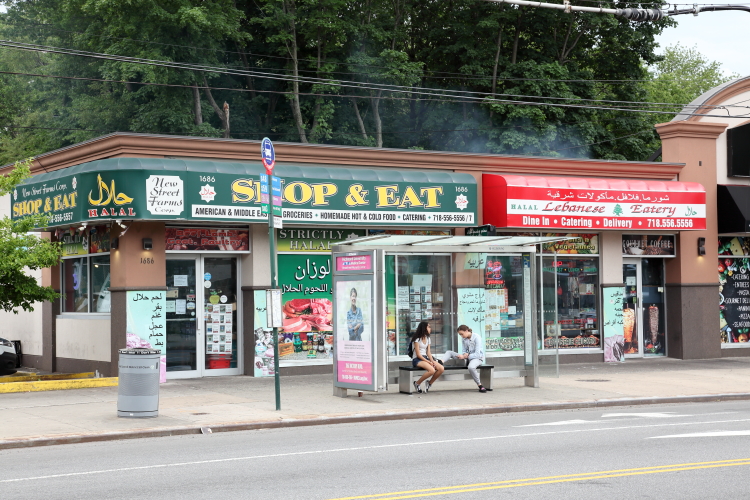 Shopandeat | 1686 Forest Ave, Staten Island, NY 10302 | Phone: (718) 556-5556