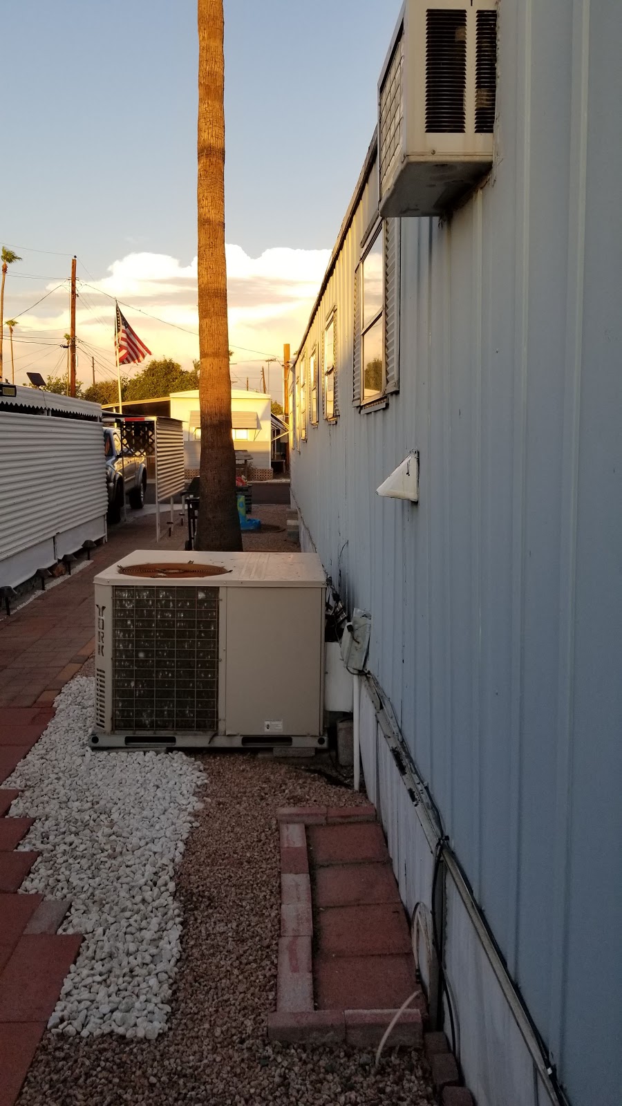 Alma Gardens Mobile Home and RV Park | 530 S Alma School Rd, Mesa, AZ 85210, USA | Phone: (480) 282-6014