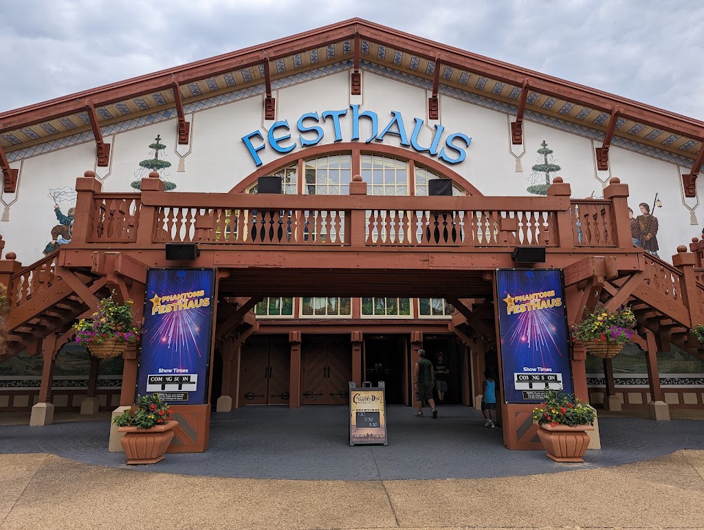 Das Festhaus | 1 Busch Gardens Blvd, Williamsburg, VA 23185, USA | Phone: (757) 229-4386