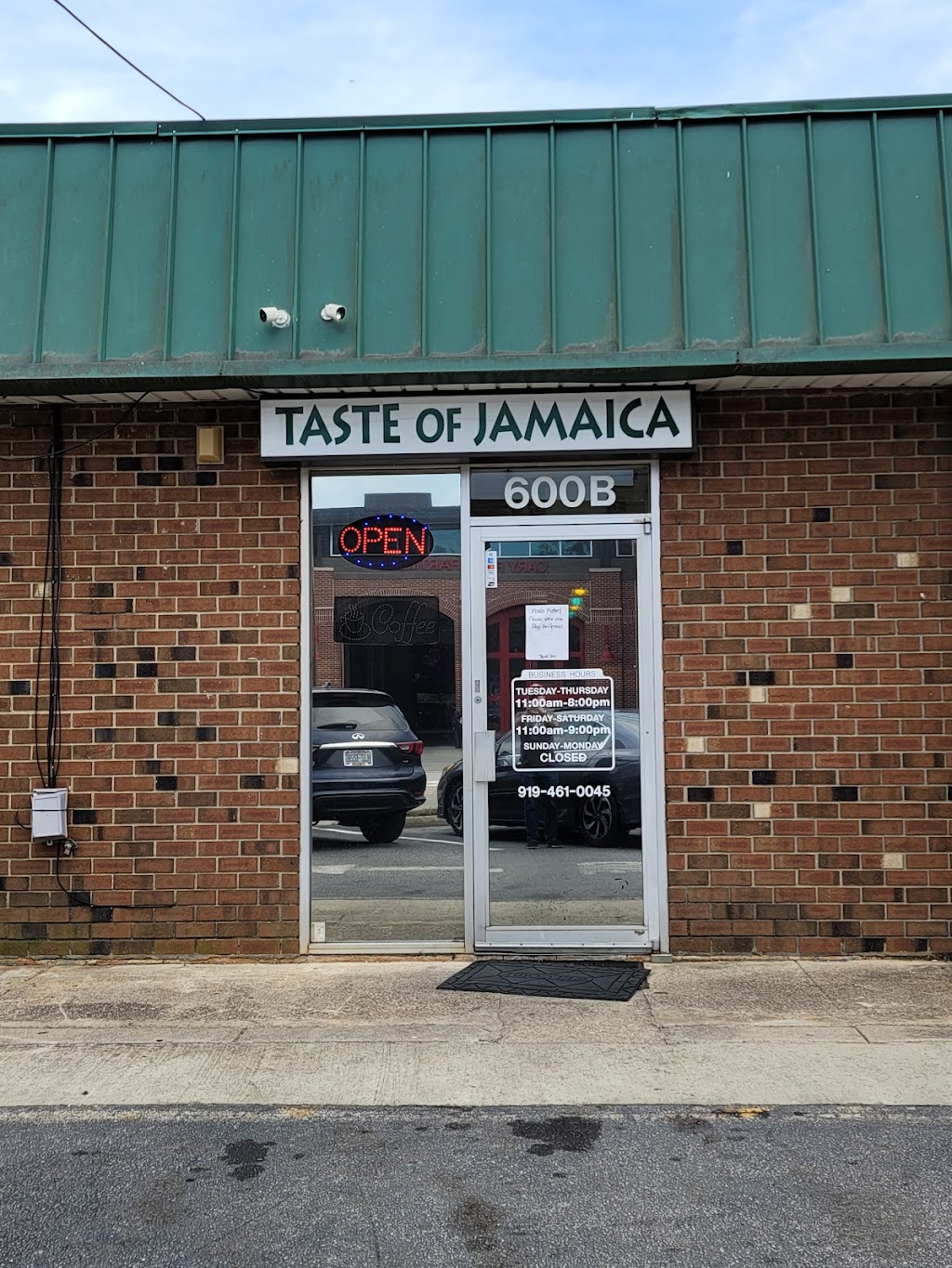 Taste of Jamaica | 600 E Chatham St C, Cary, NC 27511, USA | Phone: (919) 461-0045