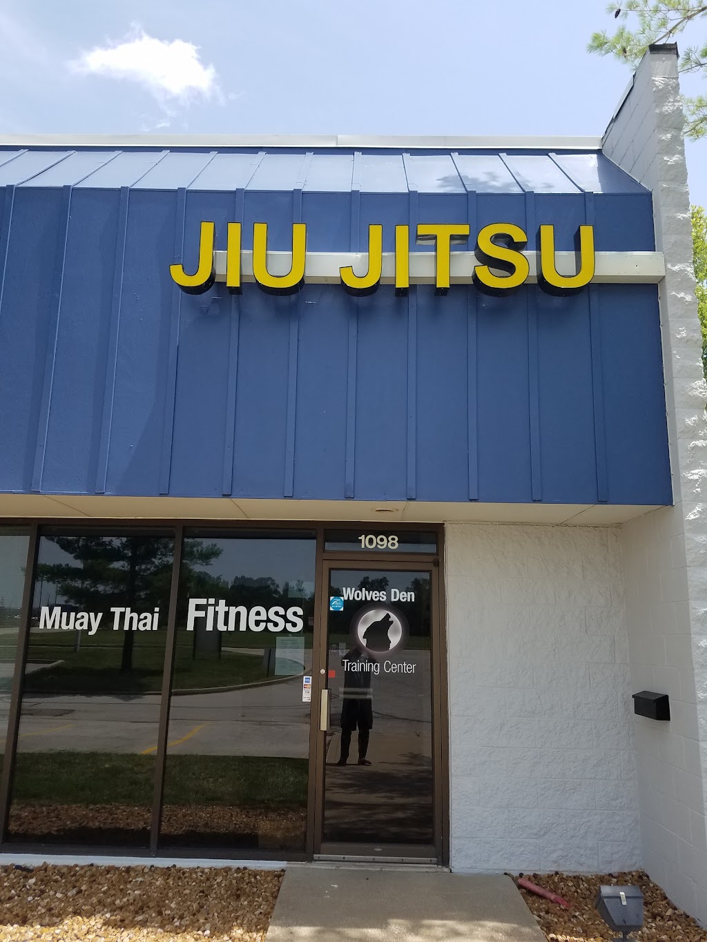 Wolves Den Training Center | 6899 Lake St Louis Blvd, Lake St Louis, MO 63366, USA | Phone: (314) 601-4537