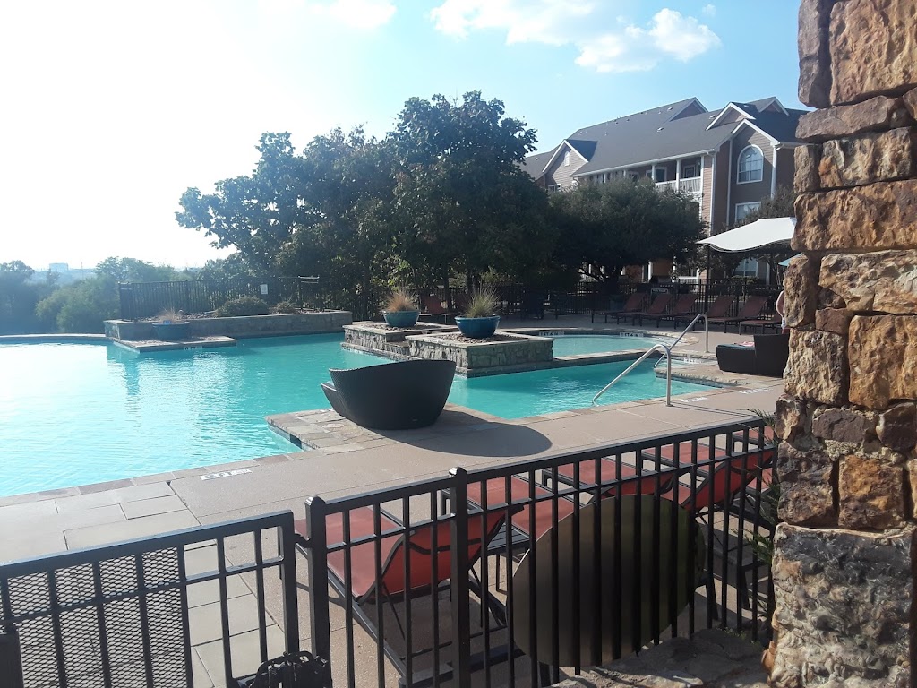 Connell Pond | 6005 Andover Dr, The Colony, TX 75056, USA | Phone: (214) 974-4654