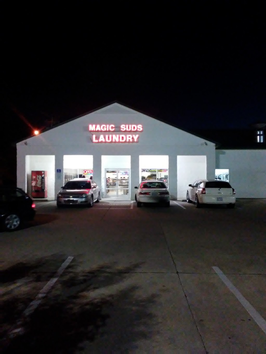 Magic Suds Car Wash & Laundry | 1309 North Road Street, 401 Halstead Blvd, Elizabeth City, NC 27909, USA | Phone: (252) 333-1110