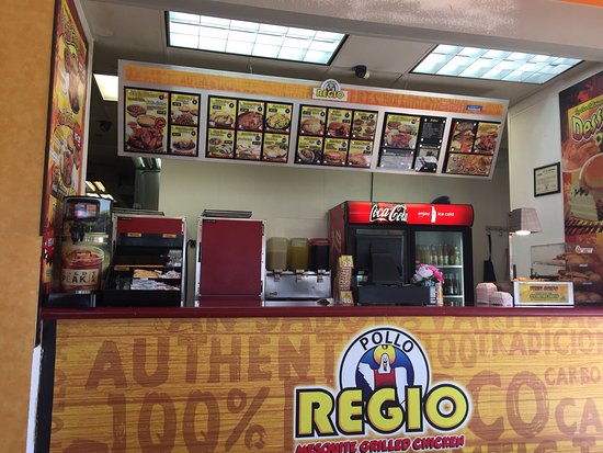 Pollo Regio | 951 N Beach St, Fort Worth, TX 76111, USA | Phone: (682) 312-5113