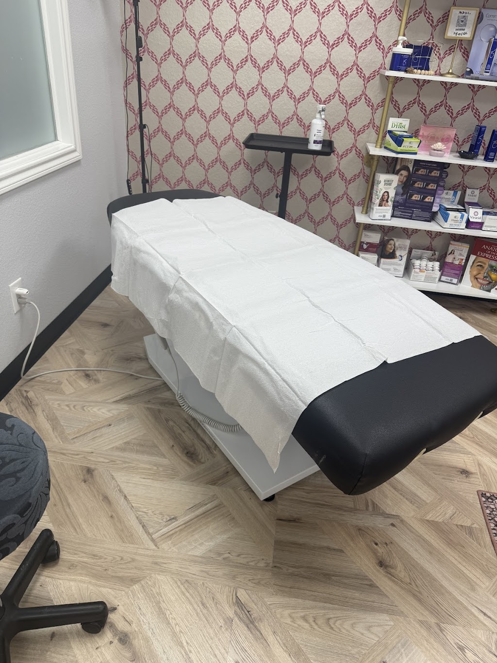 The Wellness Space Aledo | 9899 E Bankhead Hwy #100, Aledo, TX 76008, USA | Phone: (682) 233-3277