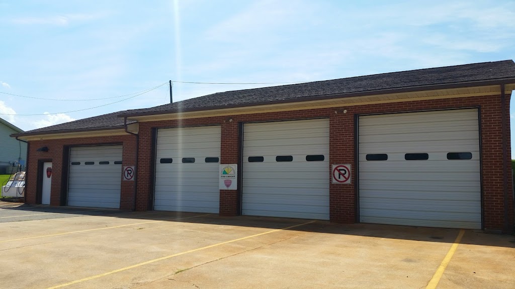 Snow Creek Fire Department 6 | 7081 Snow Creek Rd, Penhook, VA 24137, USA | Phone: (540) 576-1788