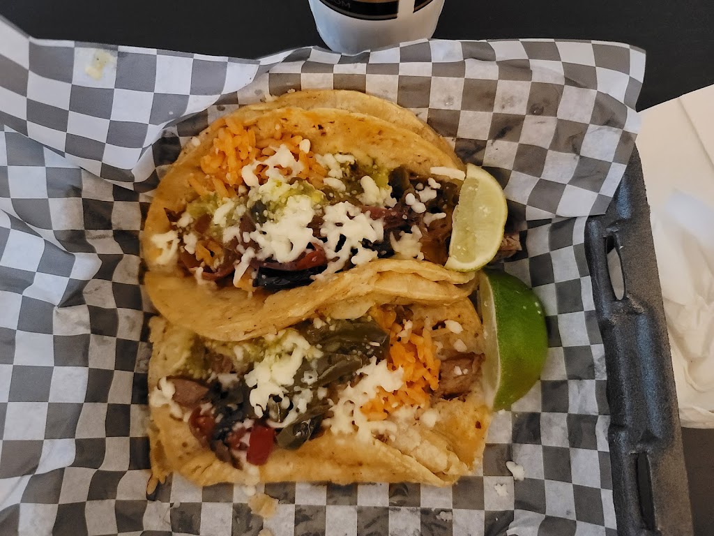 Jefes Tacos | 950 N Western Ave, Lake Forest, IL 60045, USA | Phone: (224) 880-5599