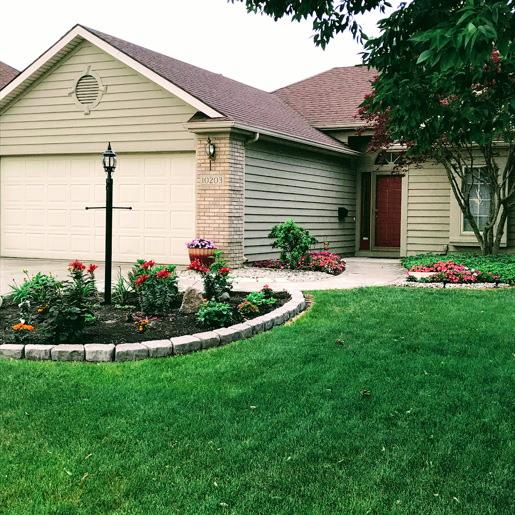 Signature Lawn & TreeMasters | 4415 Earth Dr, Fort Wayne, IN 46809, USA | Phone: (260) 432-8900