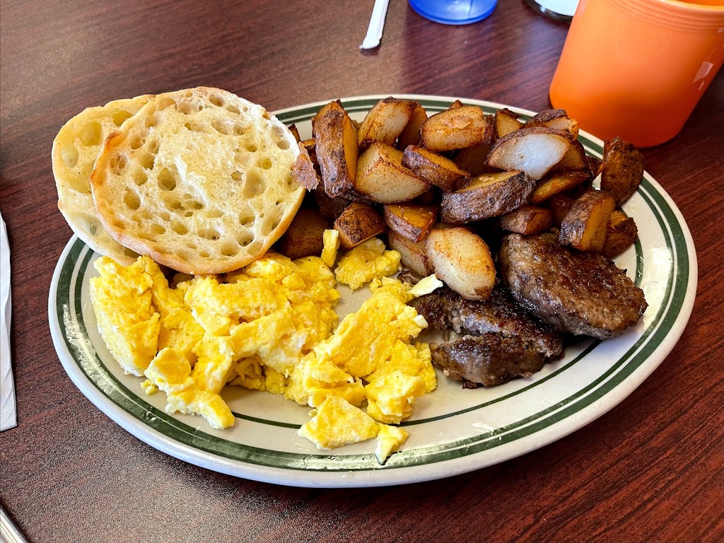 The Country Diner | 1123 N Bardstown Rd, Mt Washington, KY 40047, USA | Phone: (502) 904-9759