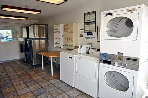 Dawn Stallworth LCSW | 1777 W Grand Ave, Port Washington, WI 53074, USA | Phone: (262) 268-6637