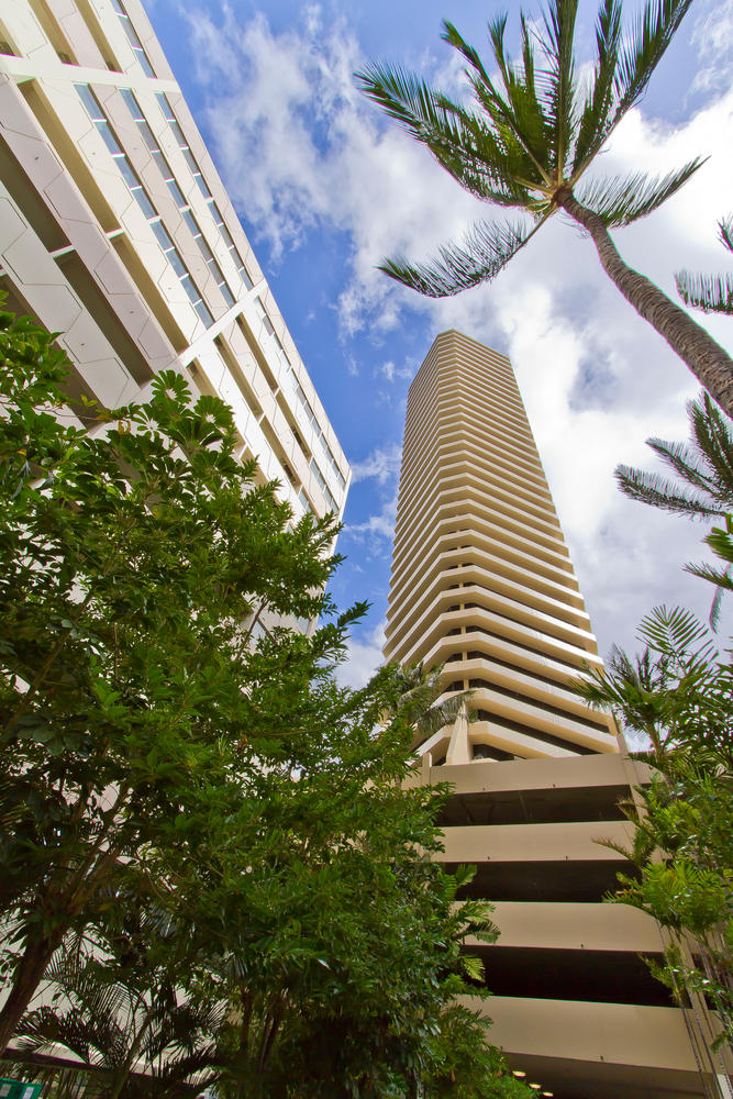 Marina Tower Waikiki | 1700 Ala Moana Blvd APT 2504, Honolulu, HI 96815, USA | Phone: (808) 952-5600