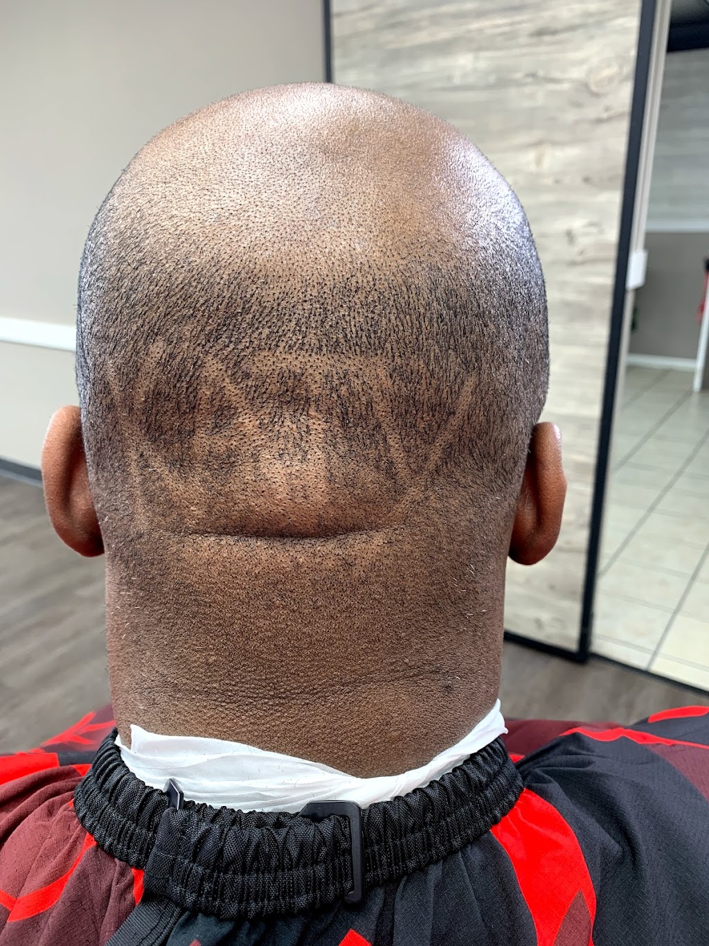 Supreme Touch Barber & Beauty Shop | 3116 Springdale Rd, Cincinnati, OH 45251, USA | Phone: (513) 800-0078