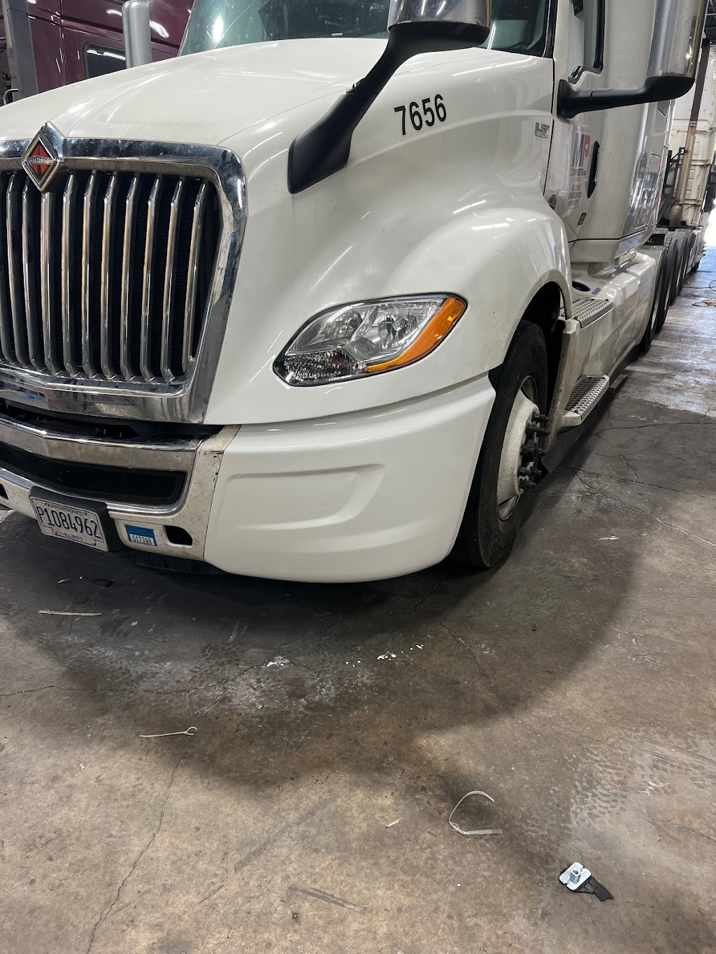 Bad Boys Truck and Trailer Repair | 915 S Riverside Dr #1, Elmhurst, IL 60126, USA | Phone: (773) 936-3891