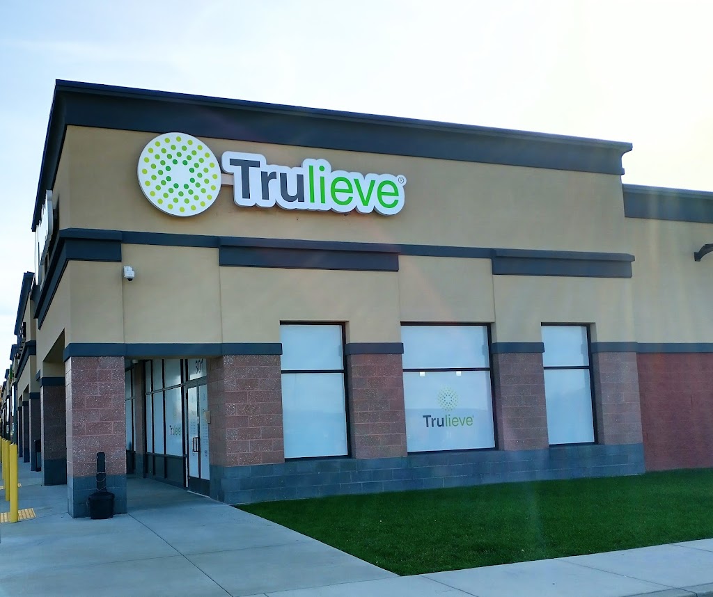 Trulieve Zelienople Dispensary | 22095 Perry Hwy #301, Zelienople, PA 16063, USA | Phone: (412) 422-0420