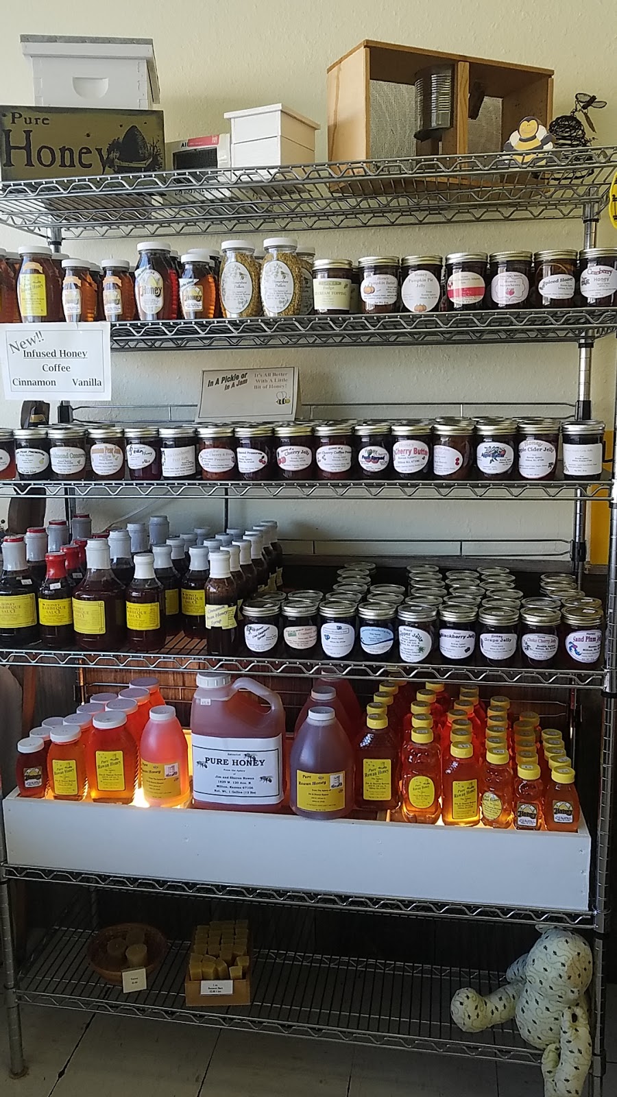 Rowan’s Honey Shop | 218 N Main St, Norwich, KS 67118, USA | Phone: (620) 478-2275