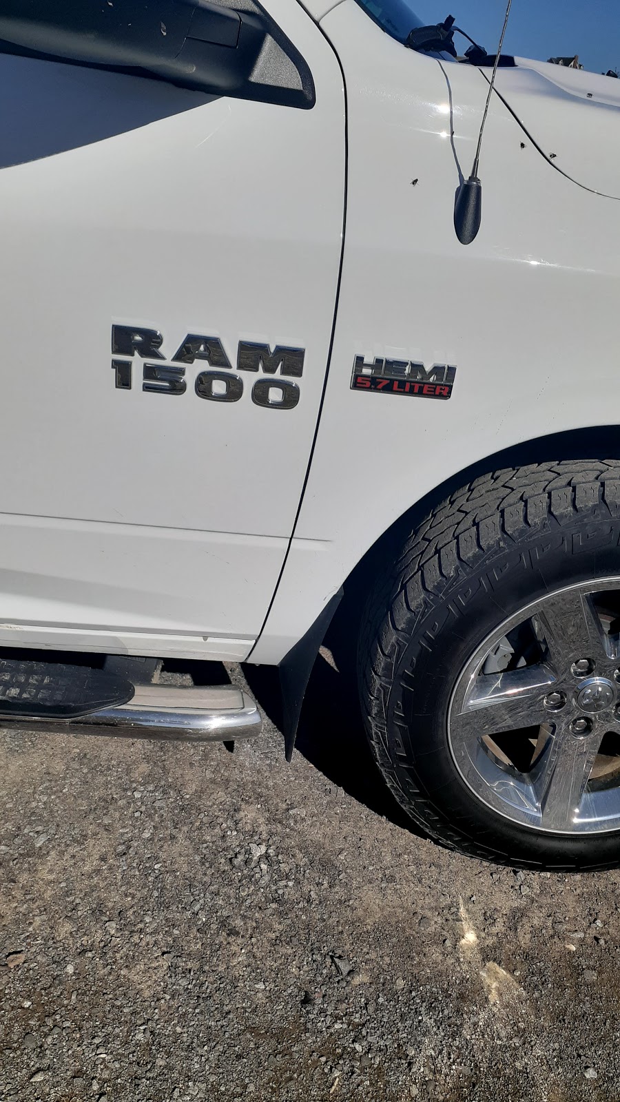 Insane Oil - Independent Amsoil Dealer | 306 Laredo Rd, Papillion, NE 68046, USA | Phone: (402) 990-7940