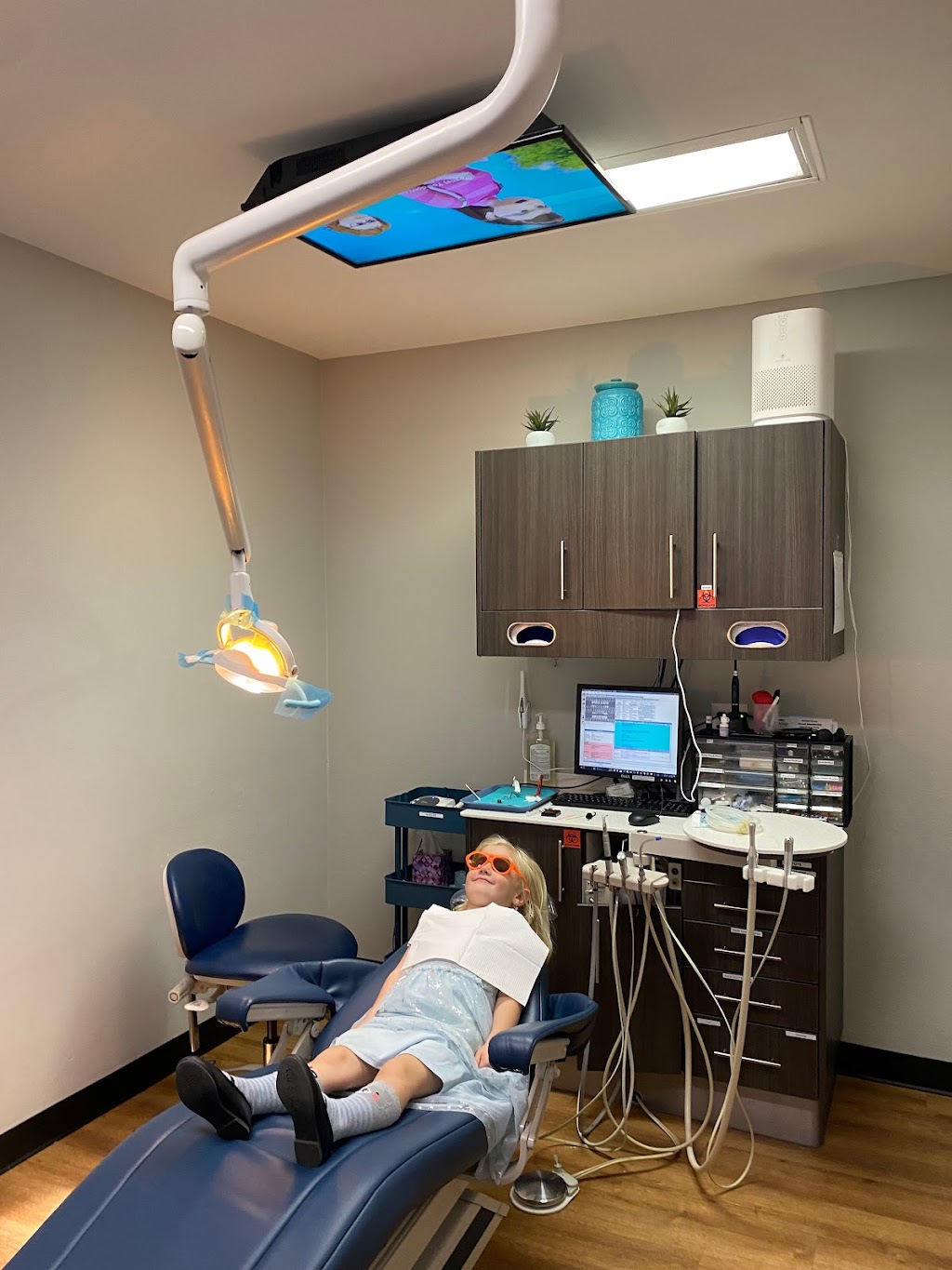 AquaSprings Dental | 1941 S Interstate 35 #107, San Marcos, TX 78666, USA | Phone: (512) 392-6222