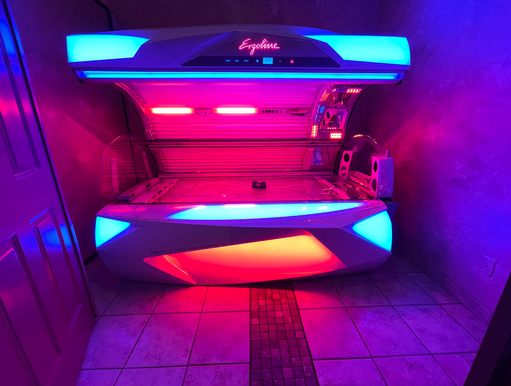 Totally Tan & Spa - Andover | 2252 Bunker Lake Blvd NW, Andover, MN 55304, USA | Phone: (763) 355-9260