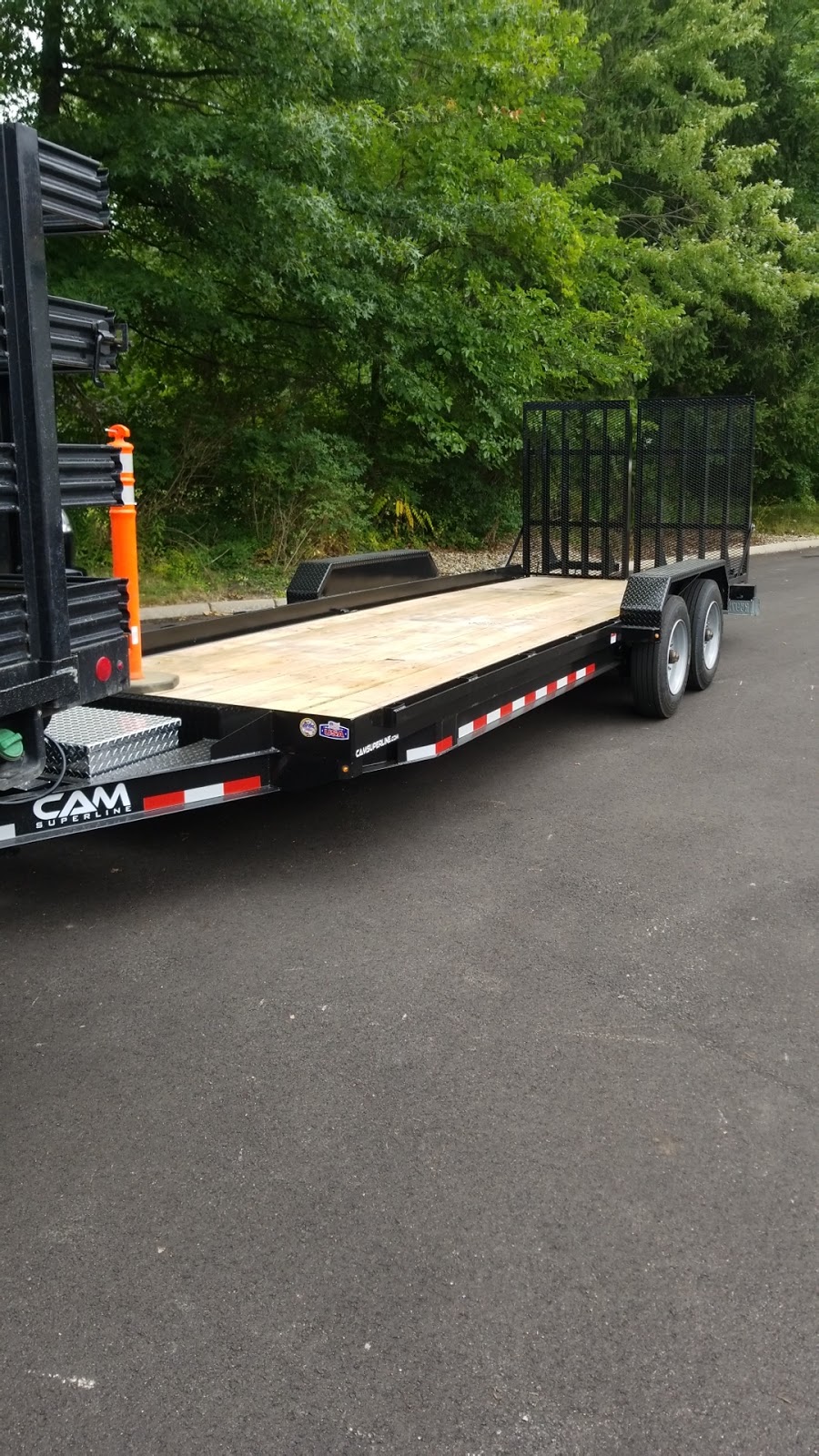 JTI Trailer Sales, Parts and Service | 7400 Oak Leaf Rd, Bedford, OH 44146, USA | Phone: (440) 232-4311