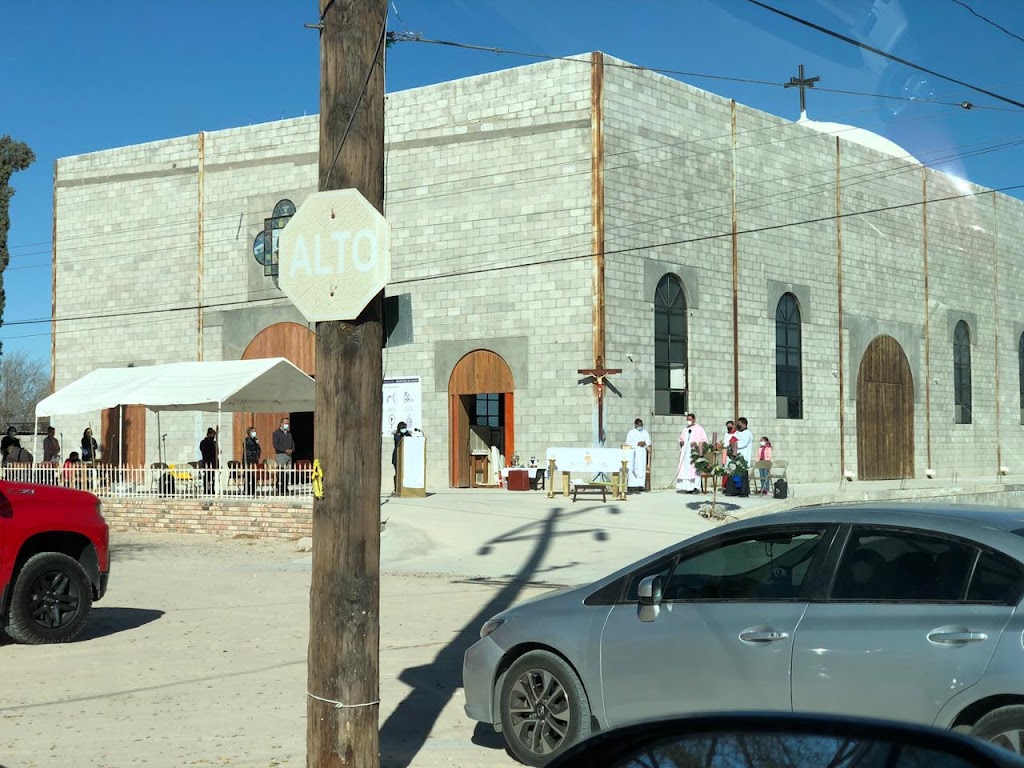 Parroquia San Isidro Labrador | 16 de Septiembre, Las Pampas, 31376 San Isidro, Chih., Mexico | Phone: 656 621 4224