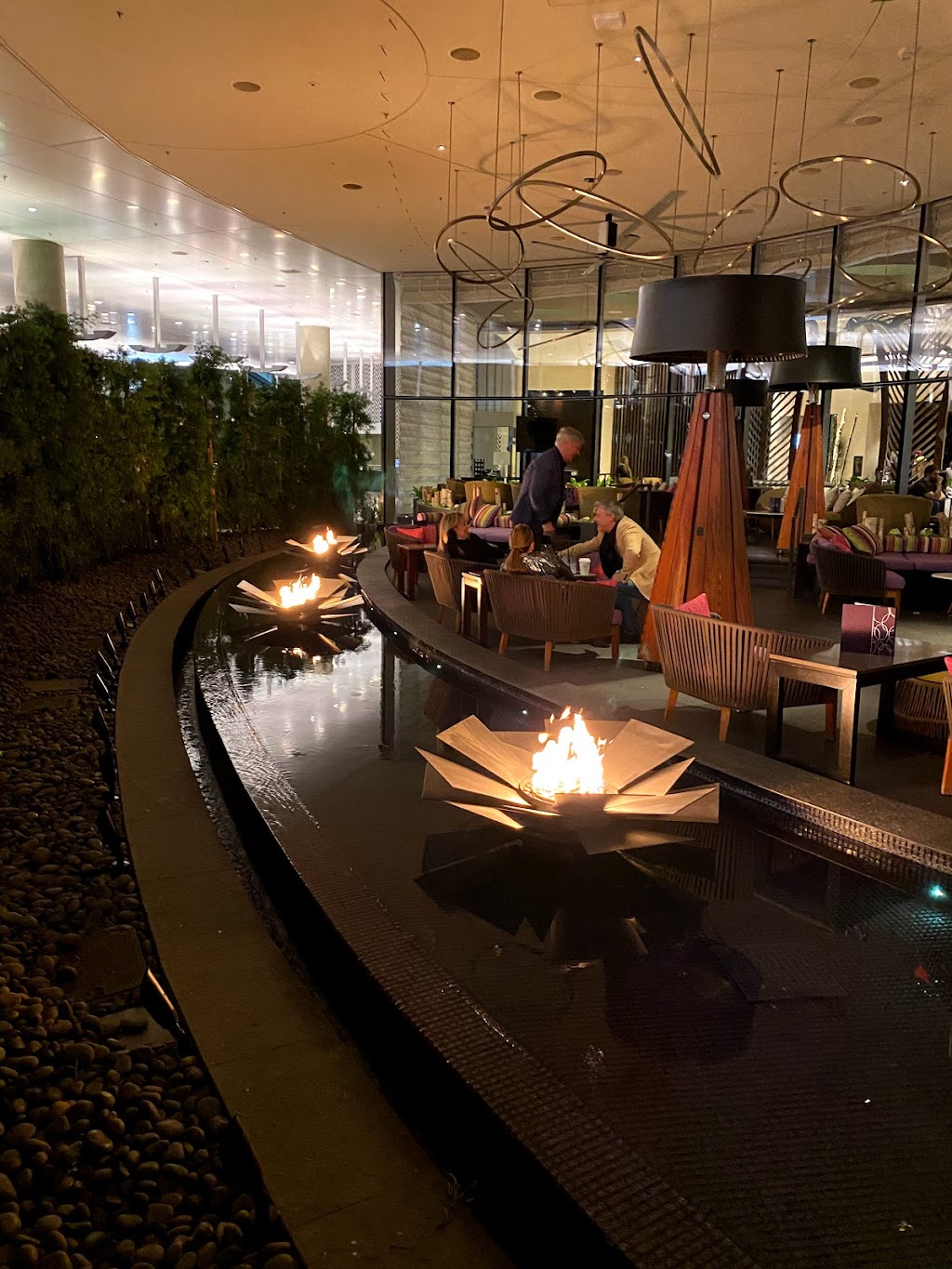 Pool & Lounge Vdara Café | 2600 W Harmon Ave, Las Vegas, NV 89158, USA | Phone: (866) 760-2489