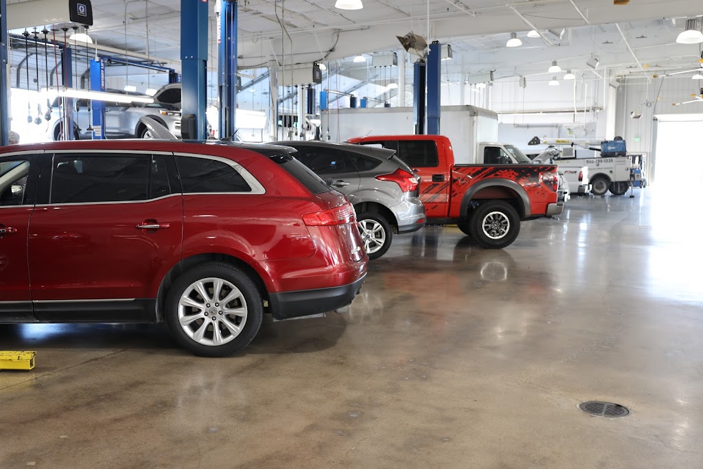 Bill Utter Ford Service Department | 4901 I-35E, Denton, TX 76210, USA | Phone: (940) 321-7500