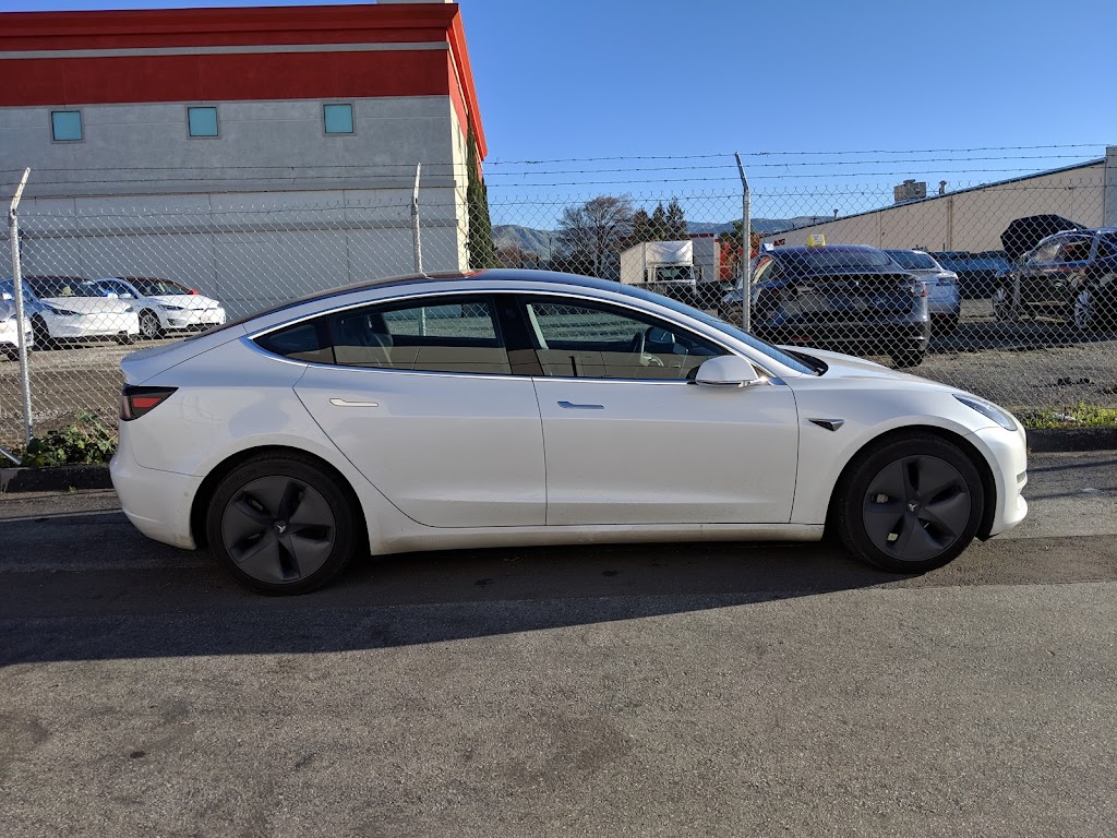 Tesla Collision San Jose | 1460 Mabury Rd, San Jose, CA 95133, USA | Phone: (408) 964-4462