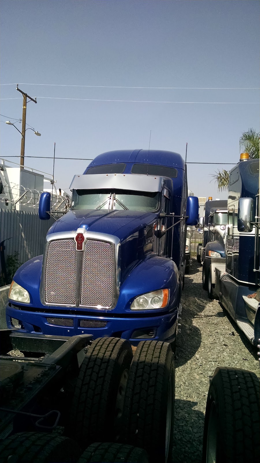 Avila Truck Sales | 13323 Valley Blvd, Bassett, CA 91746, USA | Phone: (626) 855-1072