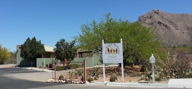 Mis Manos Montessori School | 100 W Magee Rd, Tucson, AZ 85704 | Phone: (520) 498-1700