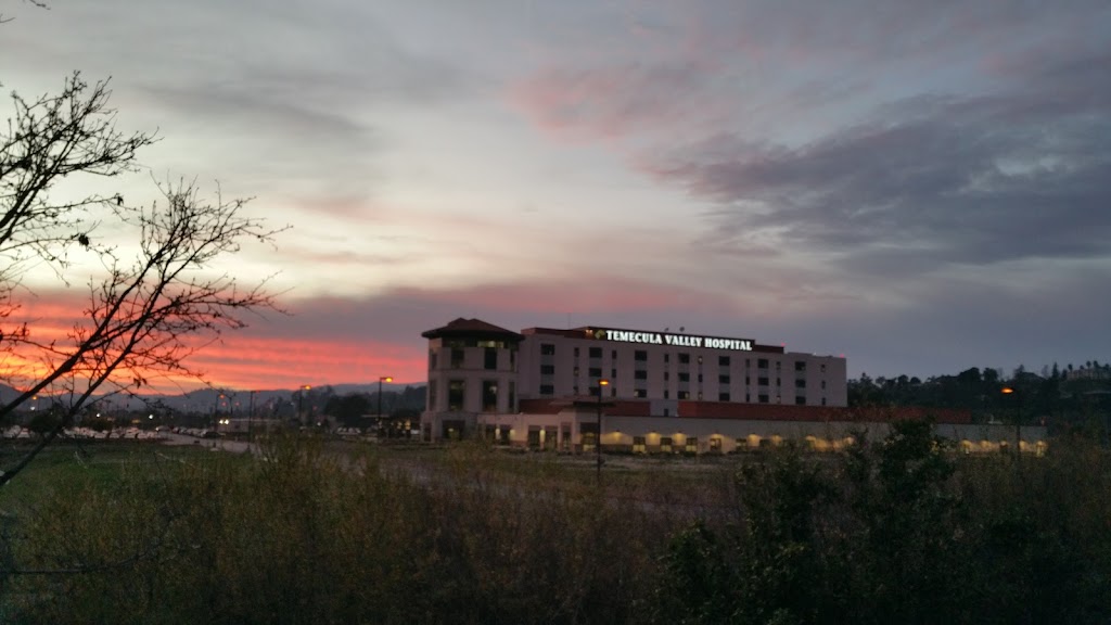 Temecula Valley Hospital | 31700 Temecula Pkwy, Temecula, CA 92592, USA | Phone: (951) 331-2200