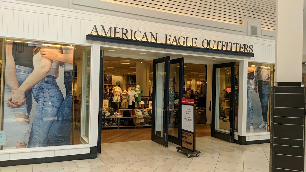 American Eagle Outlet | 1635 River Valley Cir S, Lancaster, OH 43130, USA | Phone: (740) 689-9485