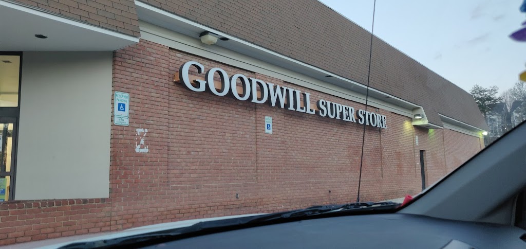 Goodwill Retail Store and Donation Center | 1657 Crofton Center, Crofton, MD 21114, USA | Phone: (410) 721-4164