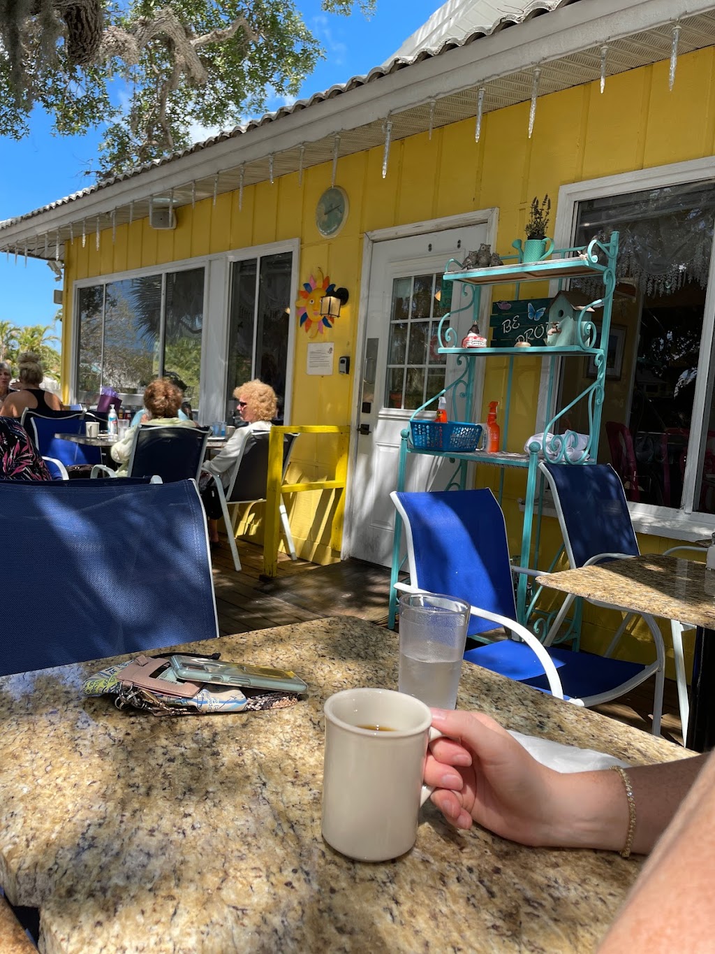 The Breakfast Cottage | 2301 N Tamiami Trail, Nokomis, FL 34275, USA | Phone: (941) 313-9529