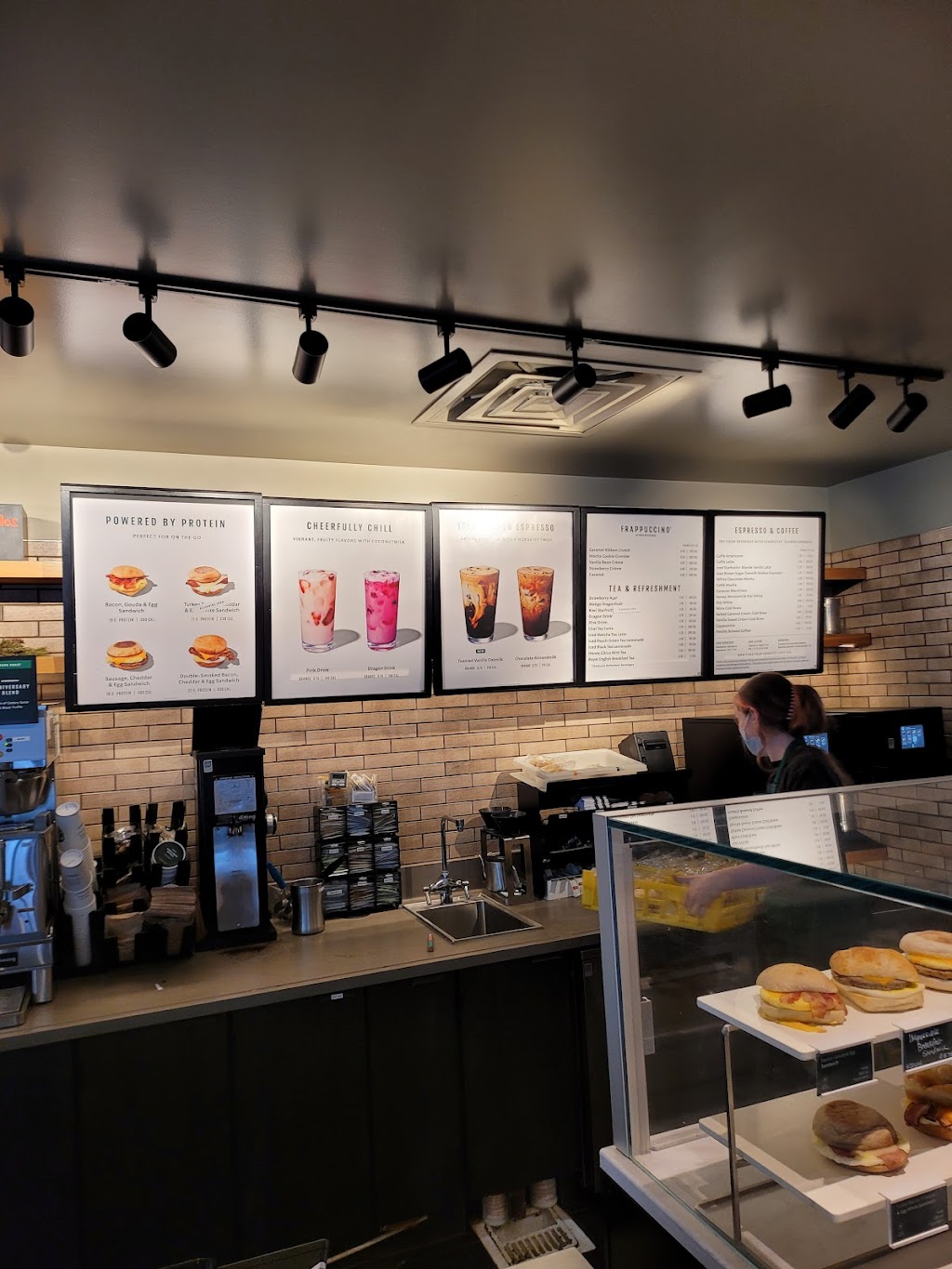 Starbucks | 3521 Cannon Rd, Oceanside, CA 92056, USA | Phone: (760) 940-6378